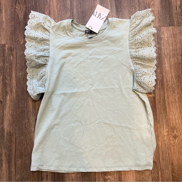 NWT Zara Green Day Ruffle Short Sleeves Round Neck Top T Shirt Size M - Picture 3 of 9